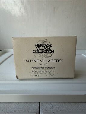 The Heritage Village Collection "Alpine Villagers"